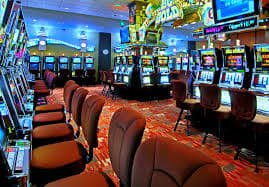 Filipino sports bettor accessing luckytime VIP features through a mobile browser